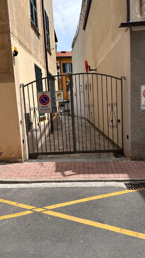Apartamento Edens House Con Parcheggio Privato Gratuito Rapallo Exterior foto